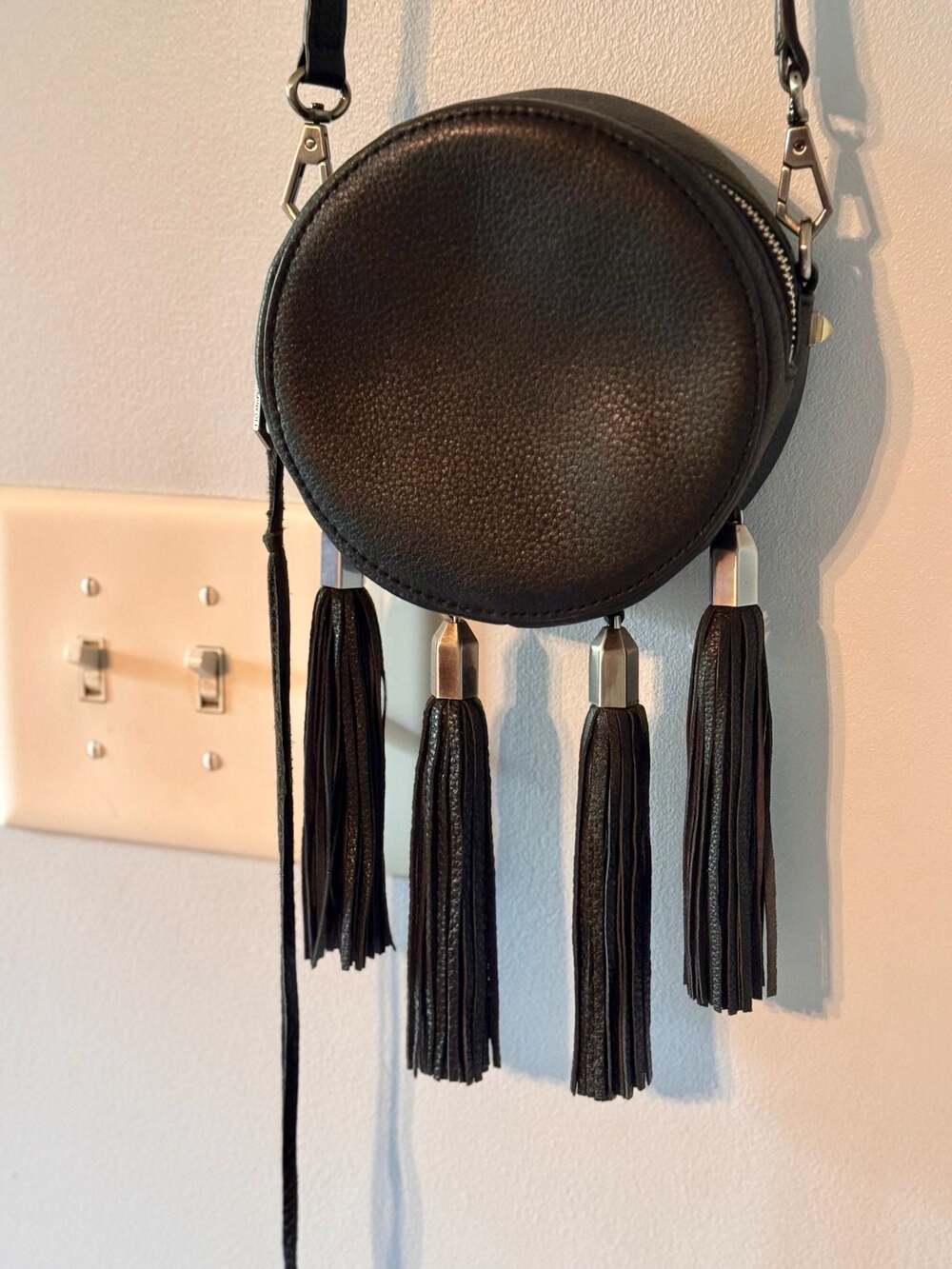 Boho Festival Tassel Circle Crossbody Bag | Black Leather Fringe Purse - Picture 3 of 10